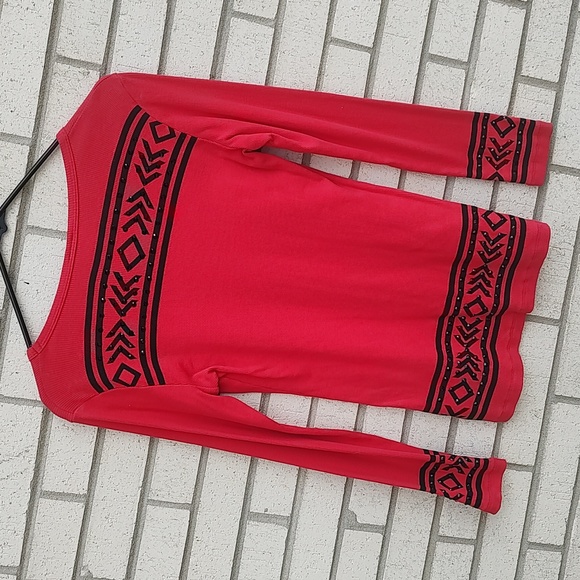 Red & Black Top - Picture 10 of 10